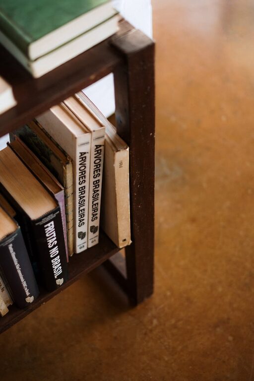 How to Build a Simple Reading Habit: A Step-by-Step Guide