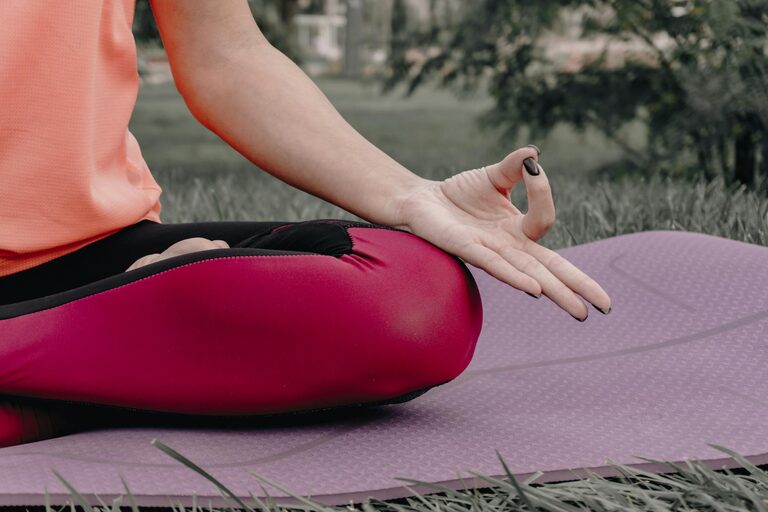 Beginner Tips for Mindful Breathing Breaks to Boost Calm